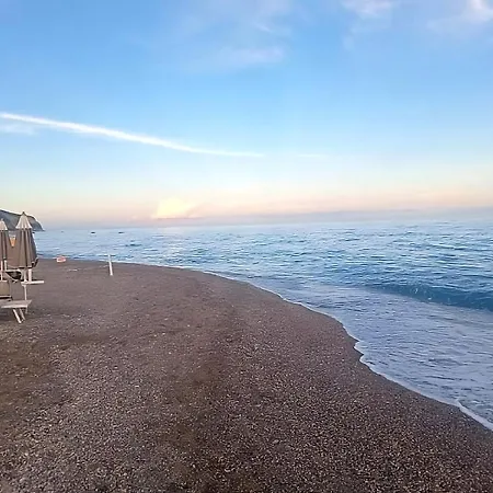 Piccola Bomboniera Sul Mare